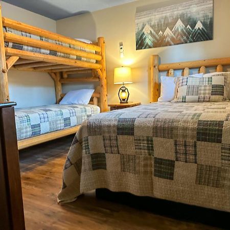 Lone Fir Resort Cougar Exterior photo
